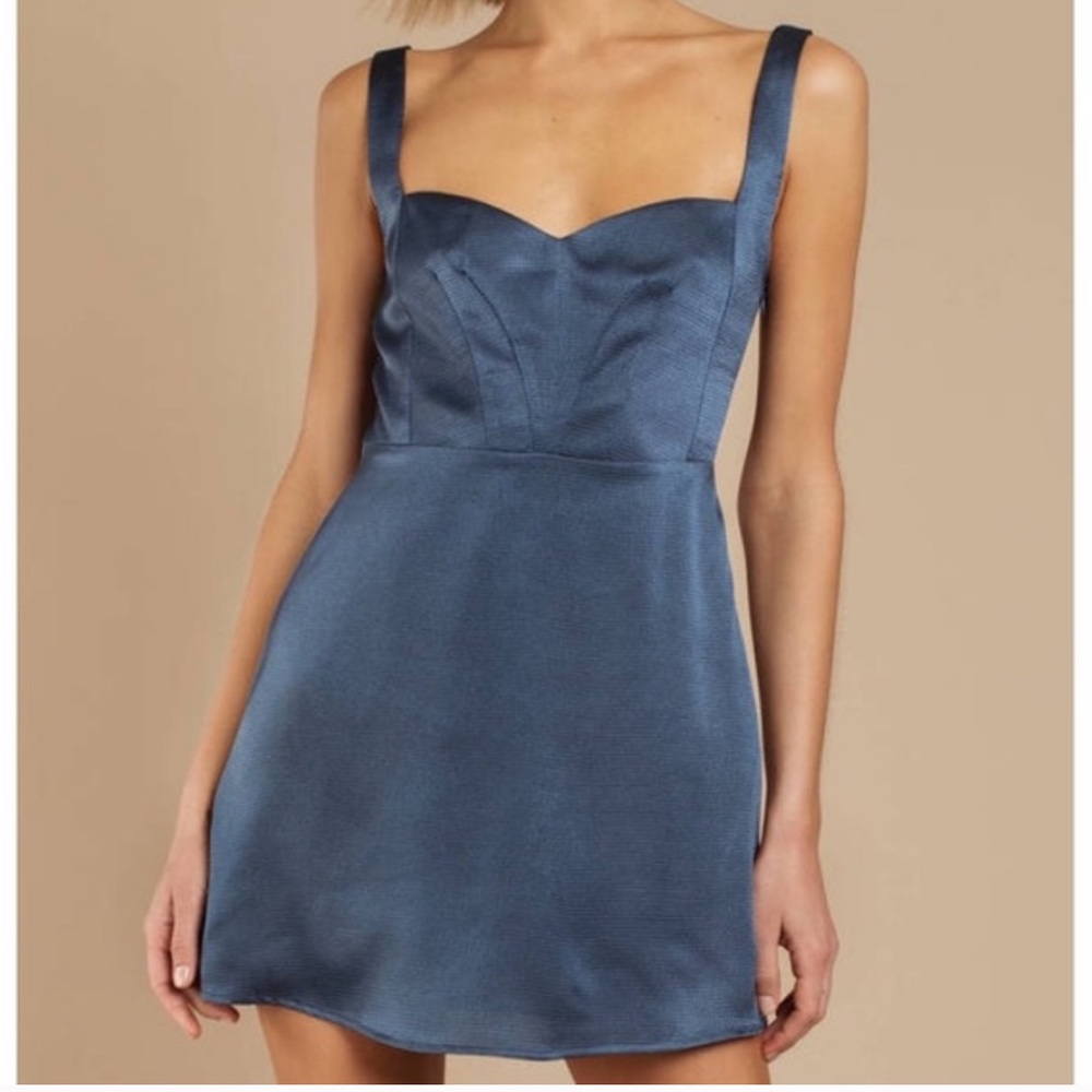 Tobi | Large | Navy Satin Dress
